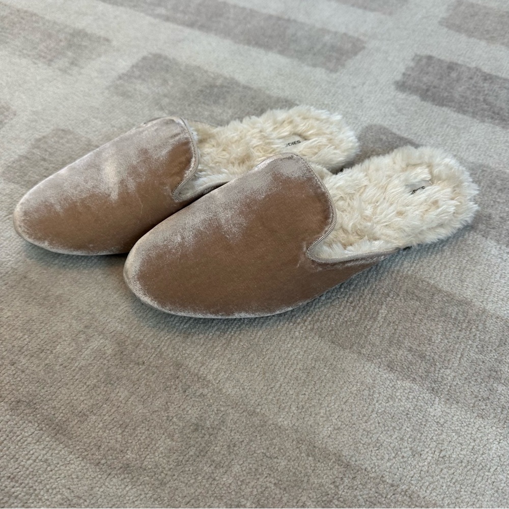 Birdies The Phoebe Cream Faux Fur (Size 9) - Picture 1 of 11